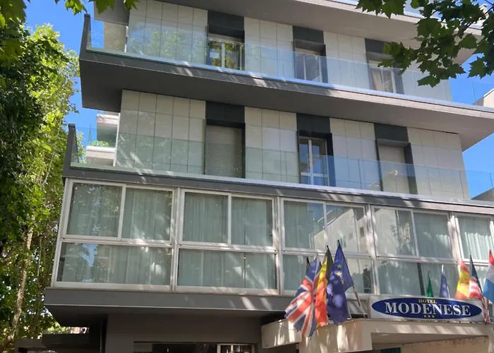 Hotel Modenese